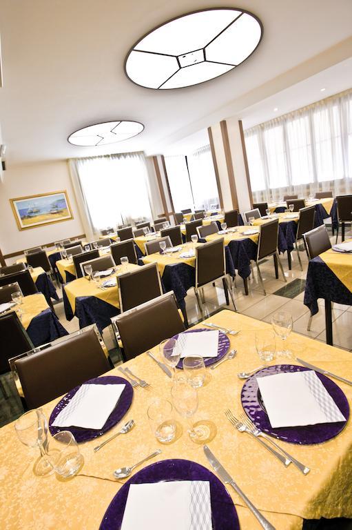 Hotel Amalfi Bellaria-Igea Marina Exterior photo